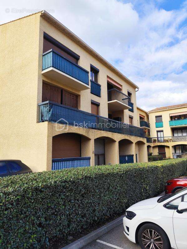 Appartement à SAINT-CYR-SUR-MER