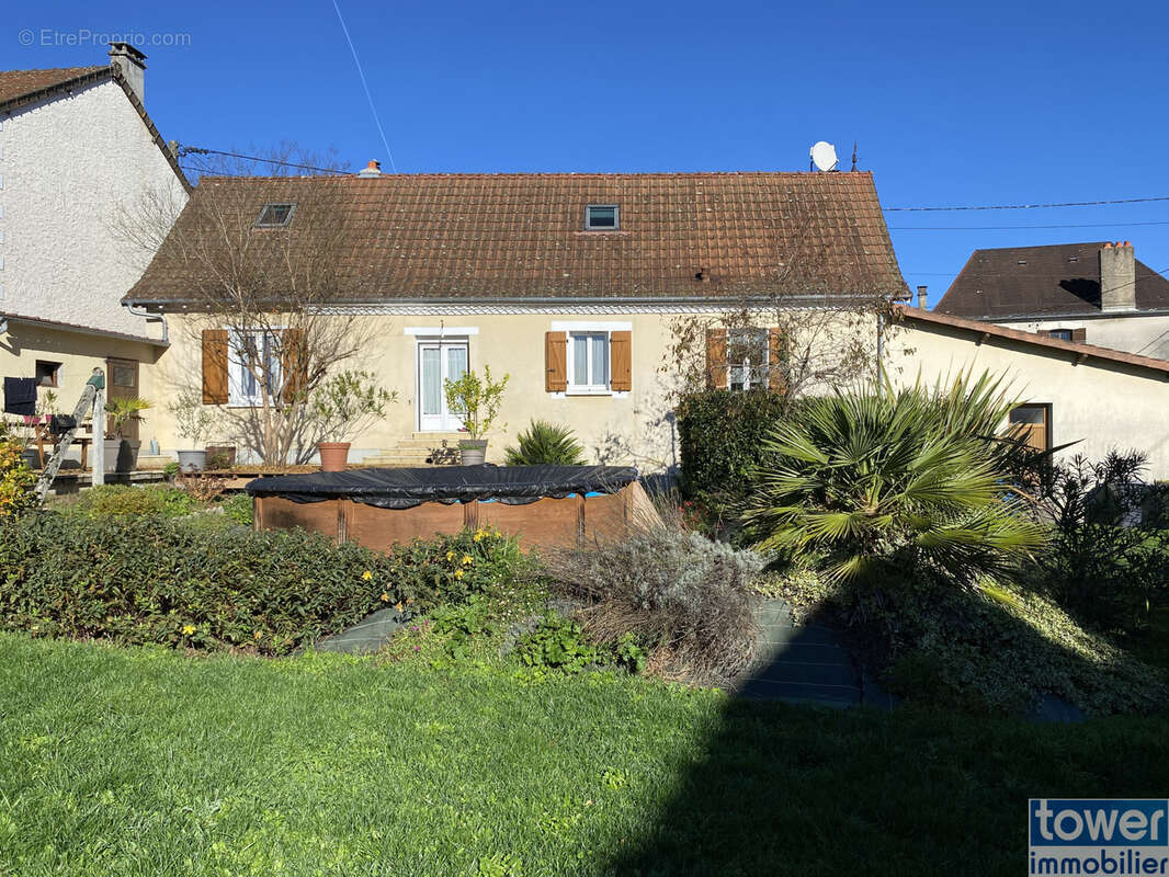 Maison à LA COQUILLE