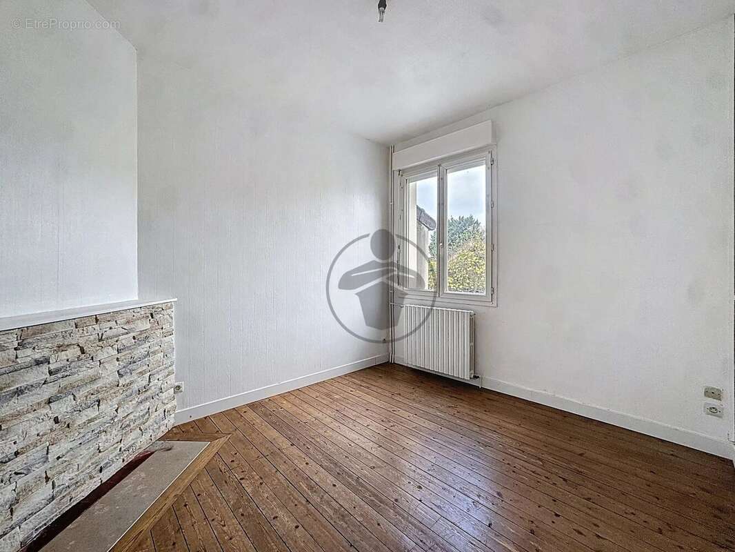 Maison à SAINT-QUENTIN