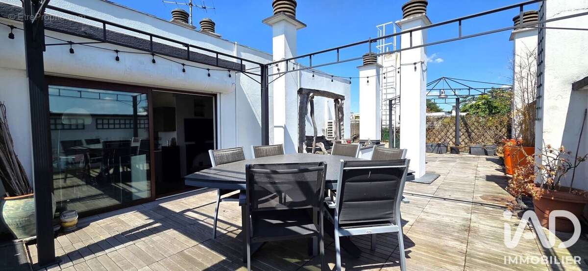Photo 2 - Appartement à NOGENT-SUR-MARNE