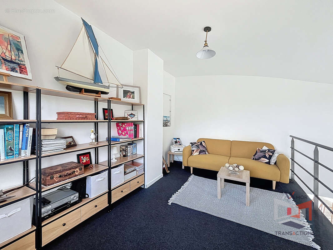 PLEUMEUR BODOU: Maison contemporaine avec de beaux volumes - photo 5
