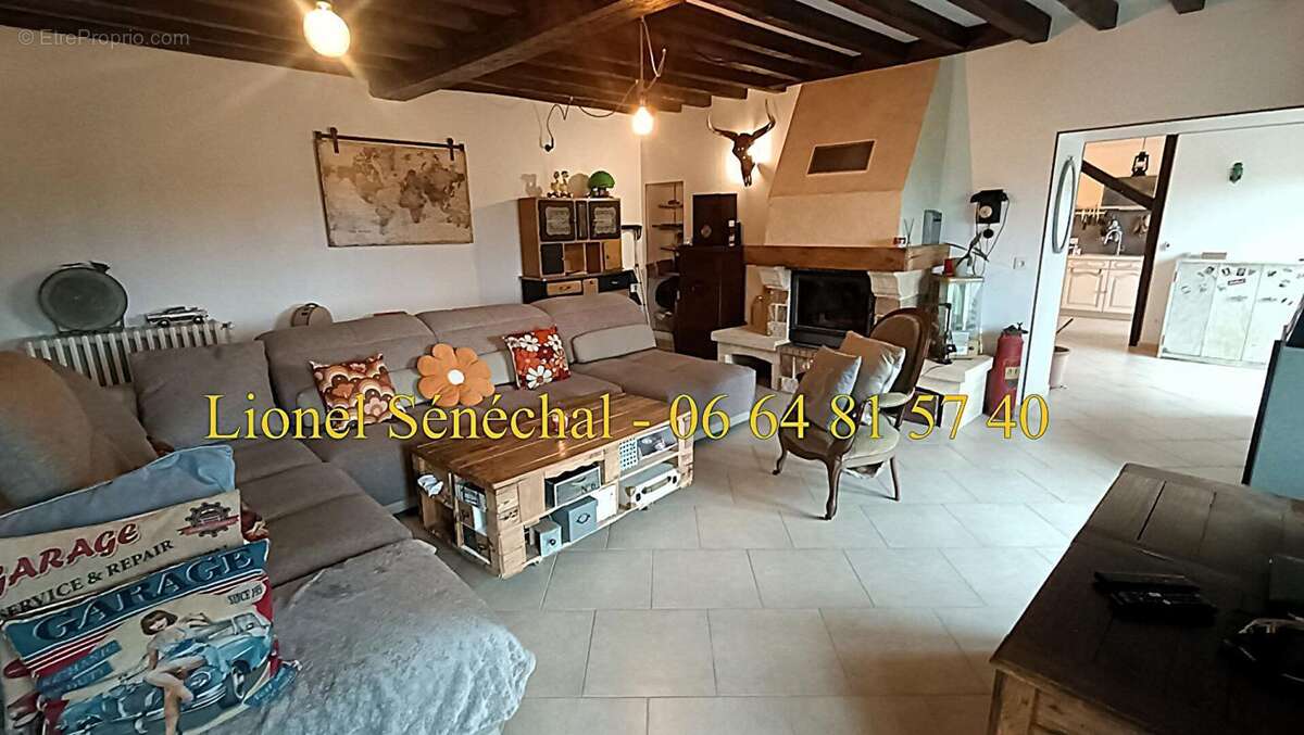 Maison à SAVIGNE-L'EVEQUE