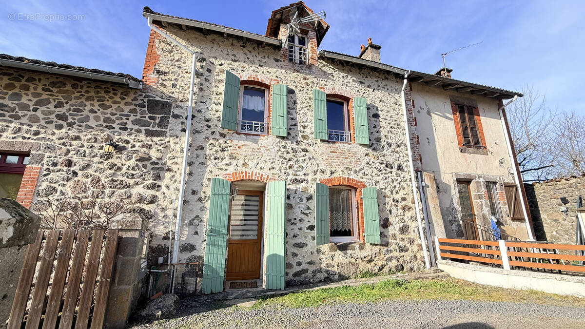 Maison à SAINT-SIMON