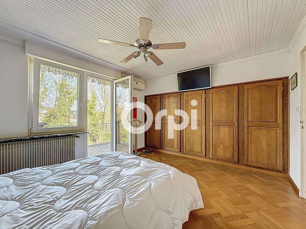 A vendre: Maison individuelle avec jardin – Quartier résidentiel calme à Riedisheim - photo 6