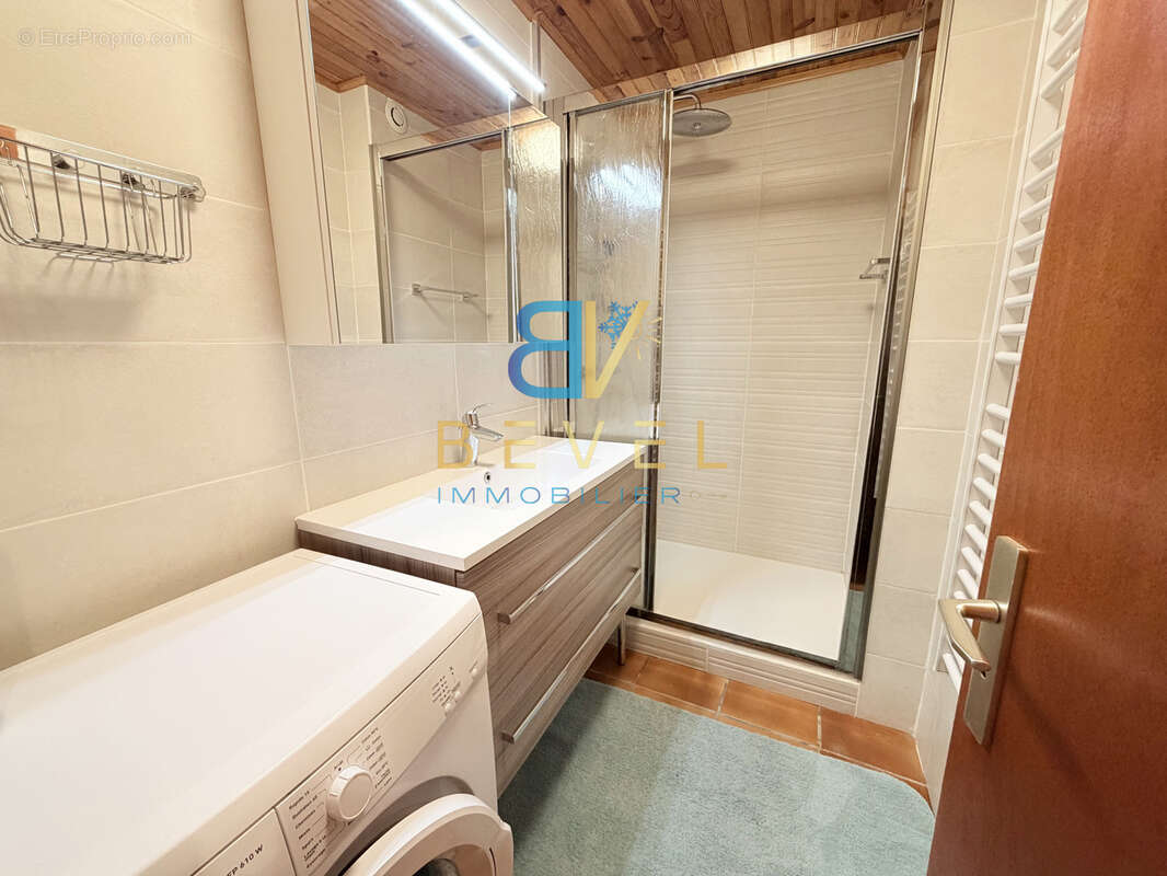 (73) la toussuire - rare chalet indépendant avec grand terrain - centre station - photo 3