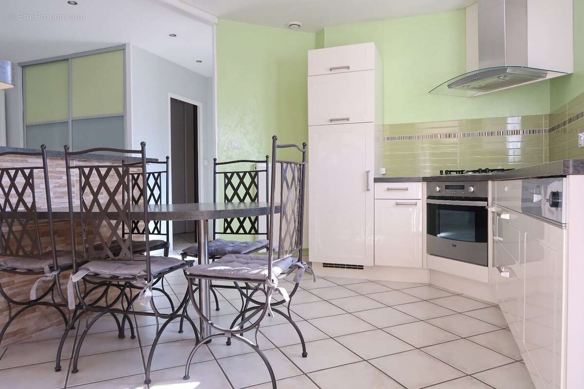 Maison à SAINT-CYPRIEN