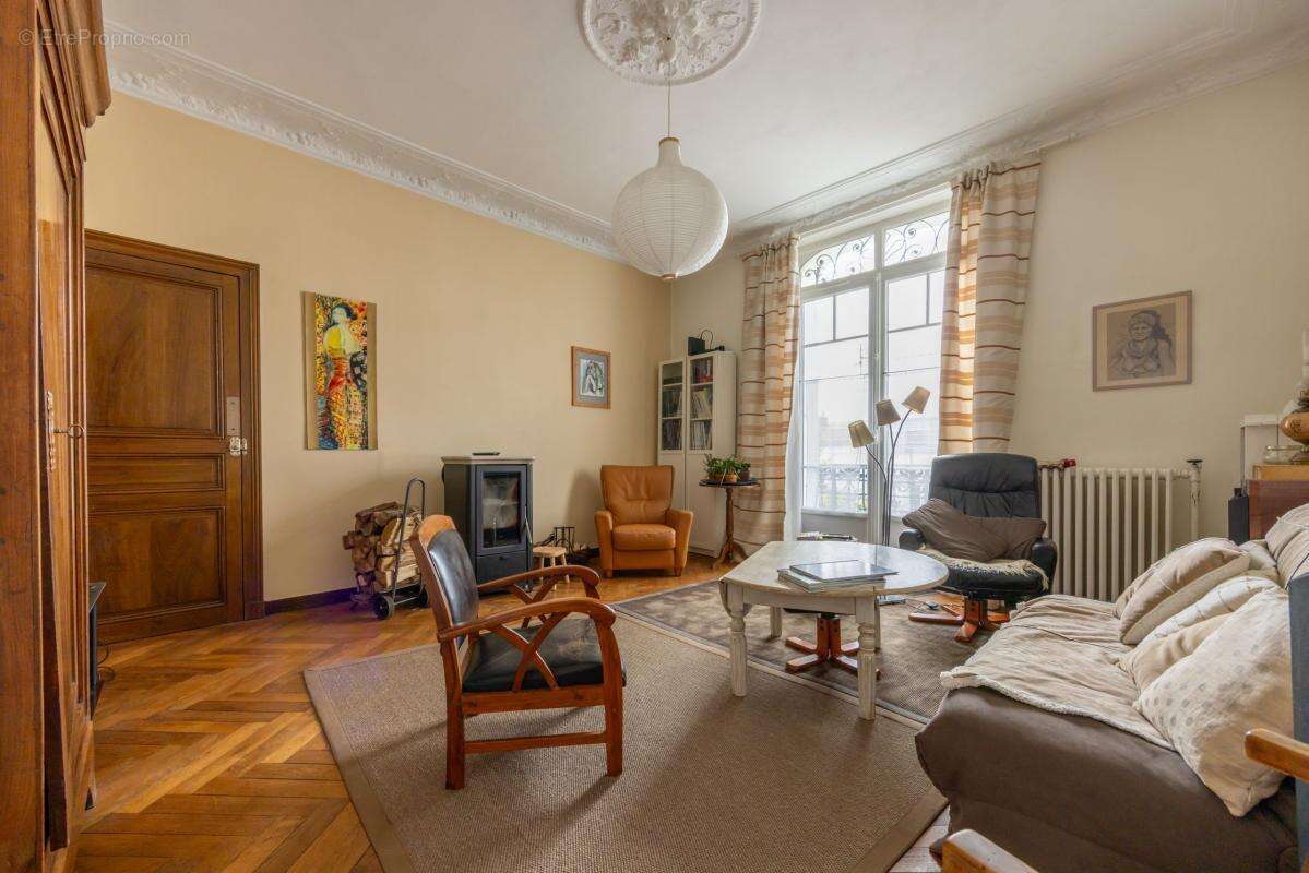 Maison à NANTES