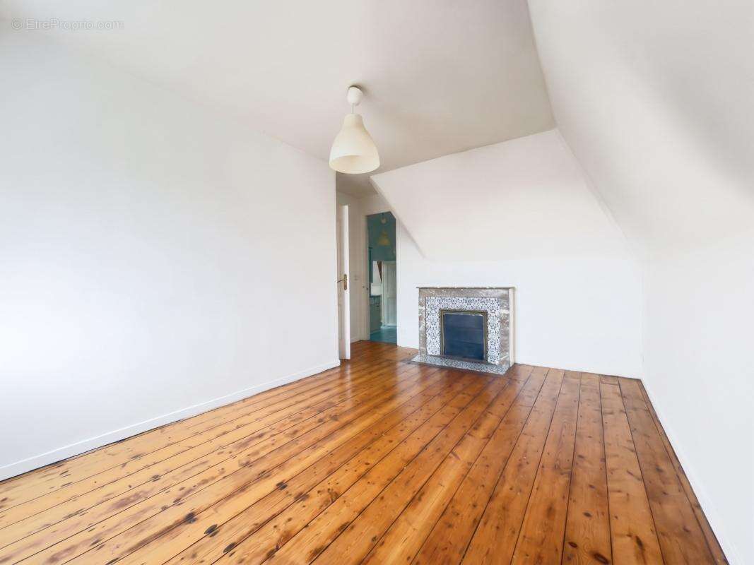 Appartement à LE HOULME