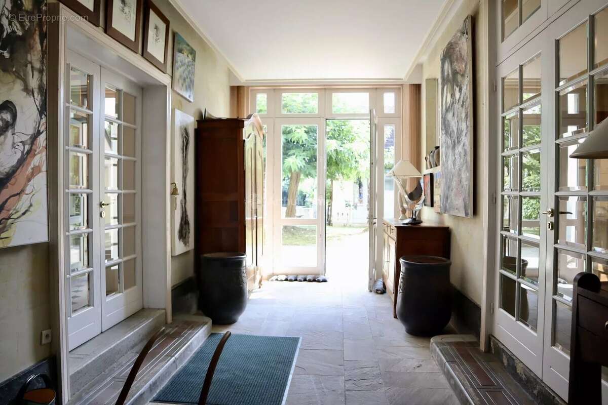 Maison à LA CHARTRE-SUR-LE-LOIR