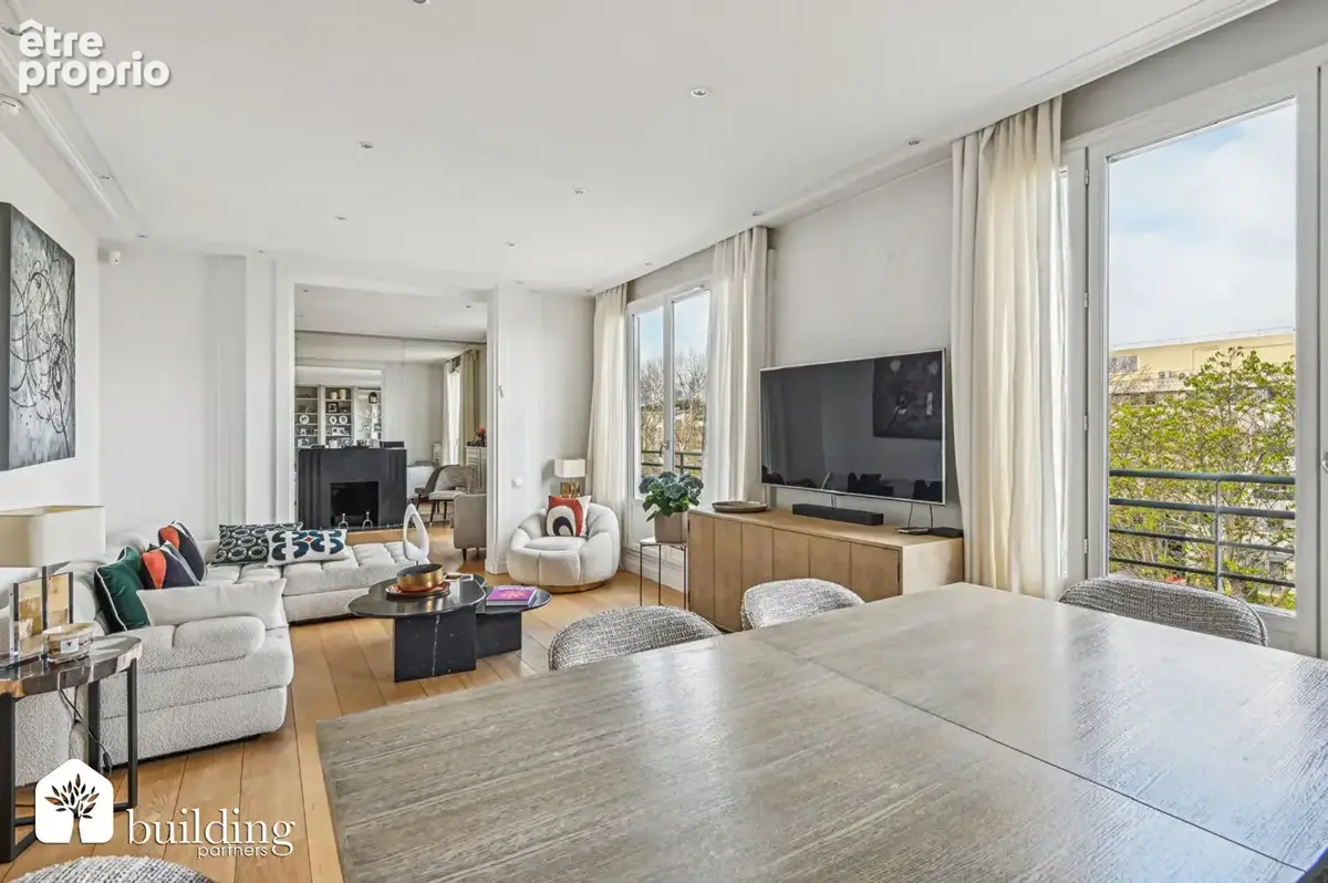 Neuilly-sur-Seine Château - Appartement coup de coeur 4 pièces de 115,75 m² avec terrasses - photo 4