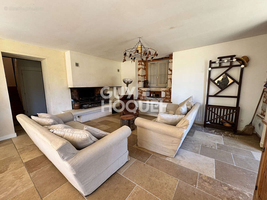 Maison à SAINT-GERY