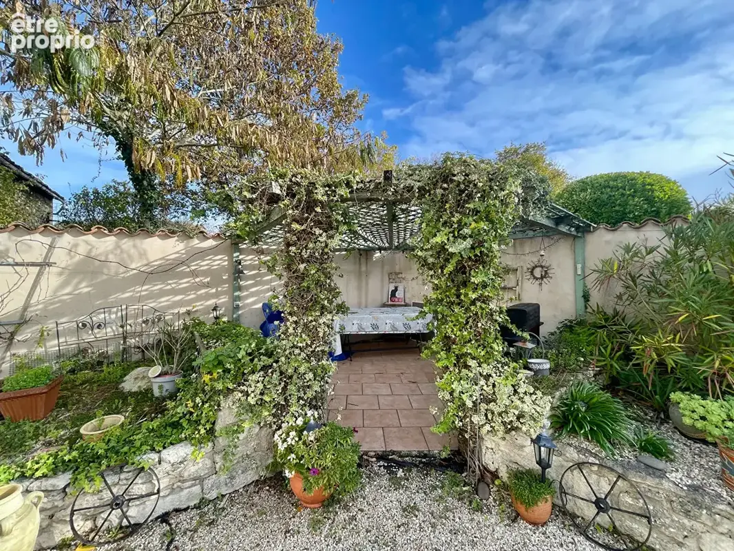 Charmante maison rénovée avec piscine, au calme, commerces à 5 km - photo 17