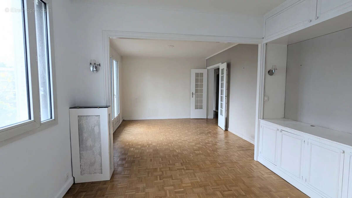 Appartement à GARCHES