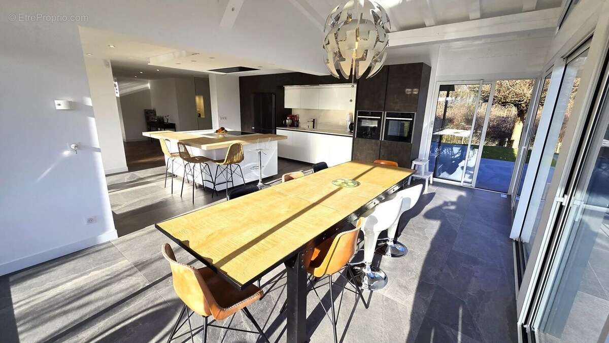 Maison à ANTHY-SUR-LEMAN