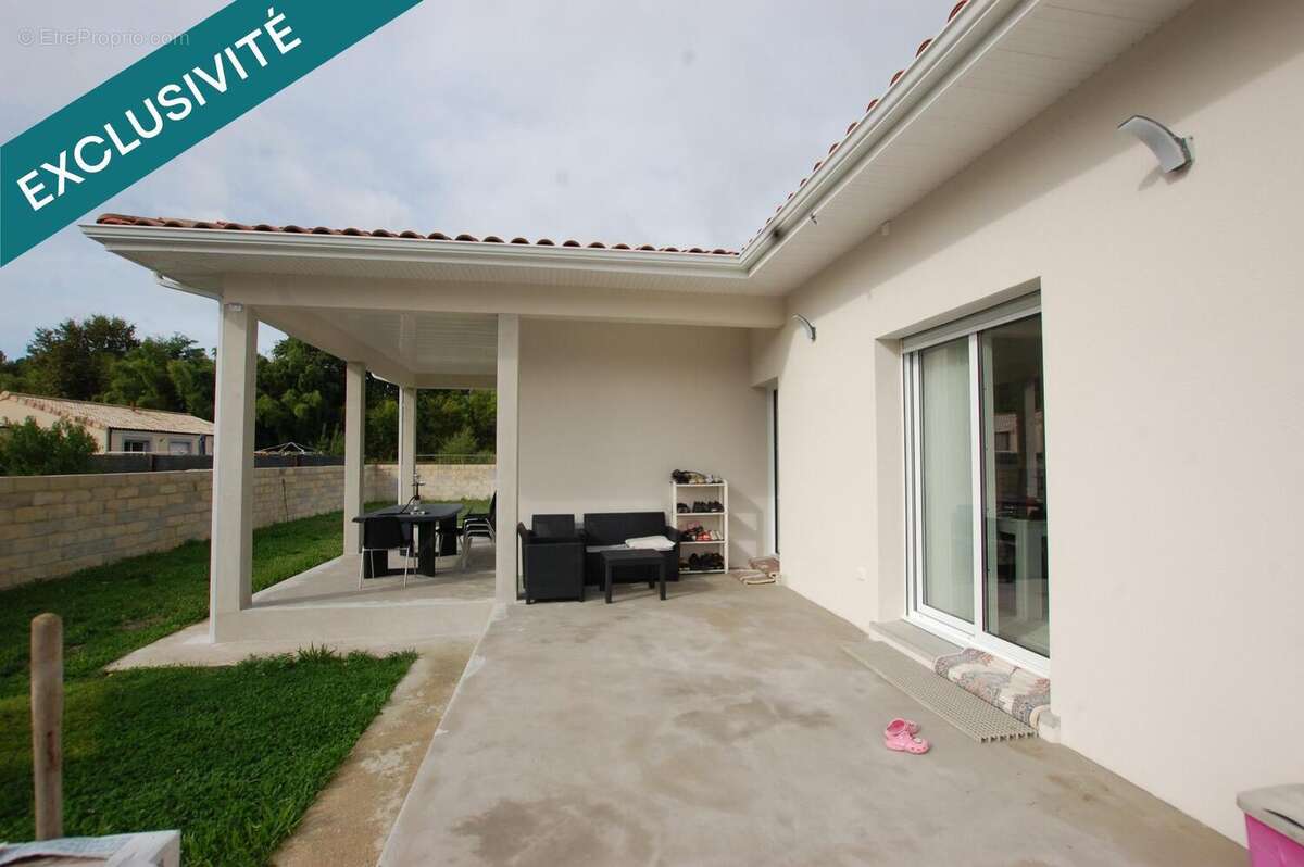 Photo 2 - Maison à ETAULIERS