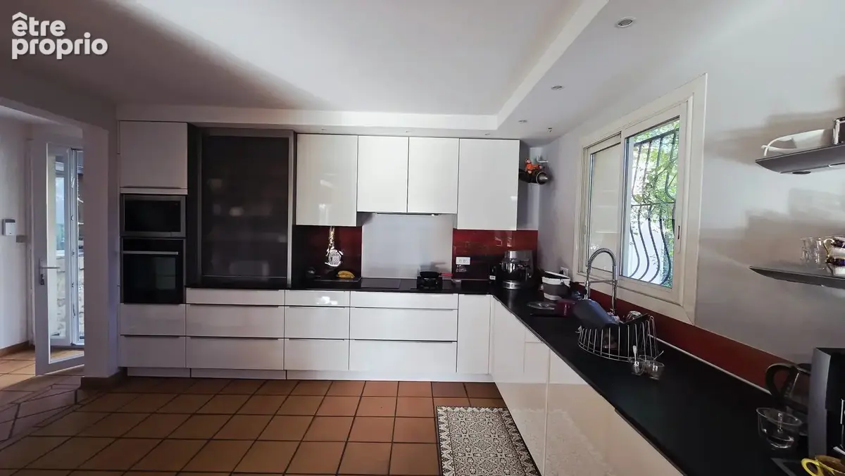 Maison 5 pièces 243 m² à vendre à Narbonne (11100) - photo 8