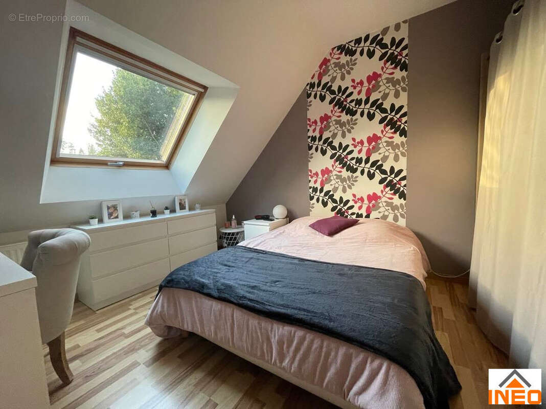 Maison à SAINT-GONDRAN