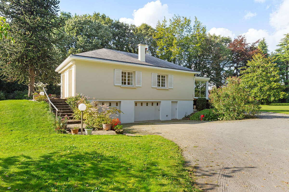 Maison Vigneux De Bretagne  190 m2 - photo 4