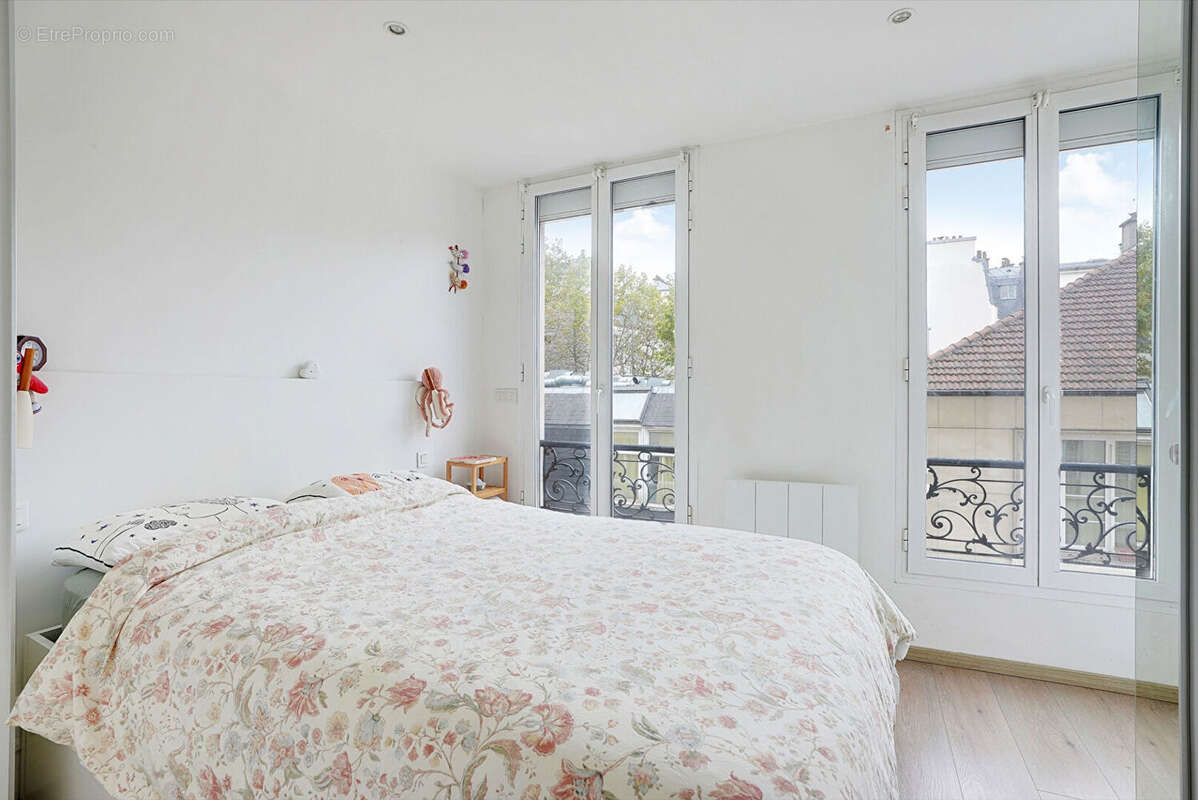 Appartement à PARIS-11E