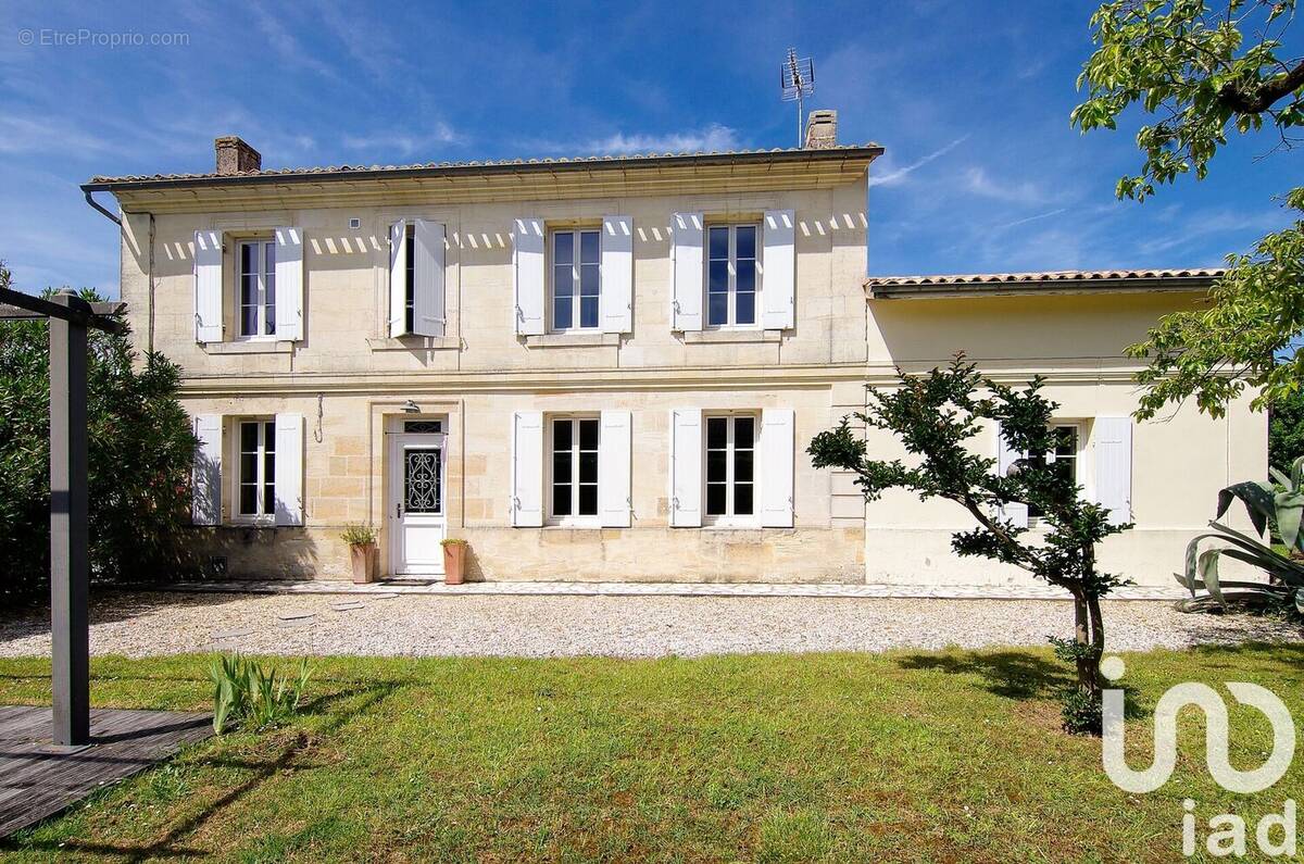 Photo 1 - Maison à CADILLAC-EN-FRONSADAIS