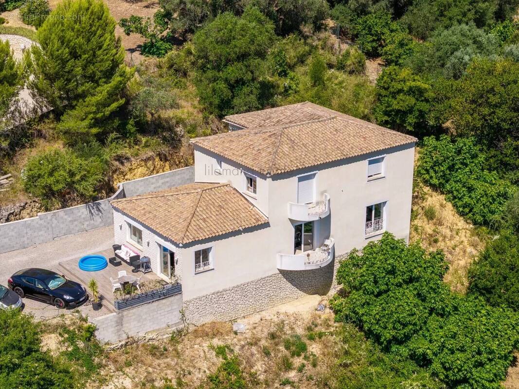 Maison à VALLAURIS