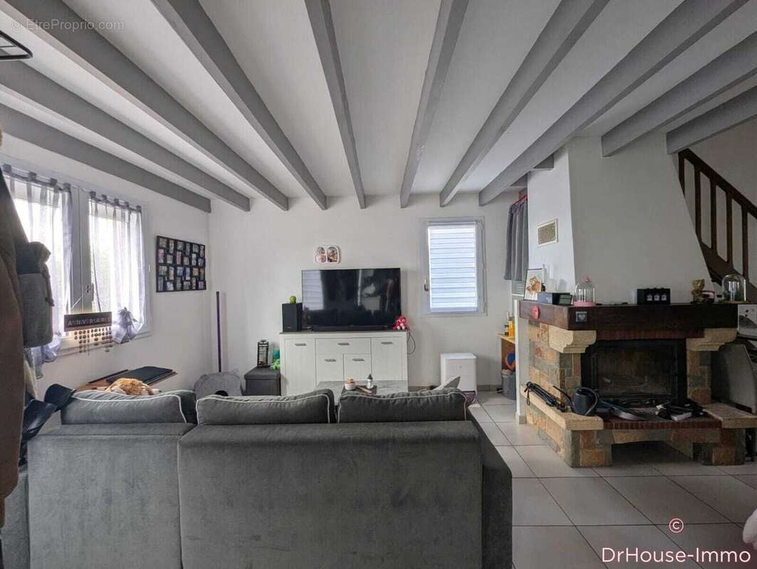 Maison à LEGE