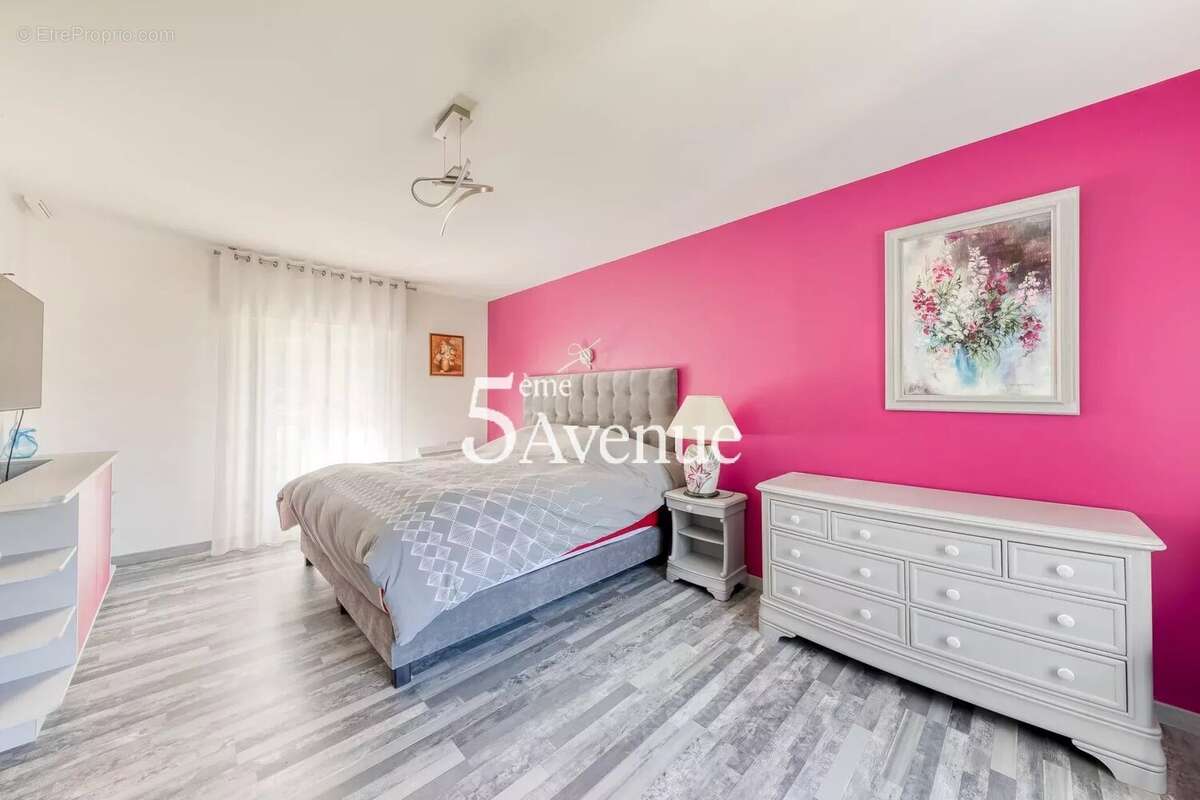 Maison à LAGNY-SUR-MARNE