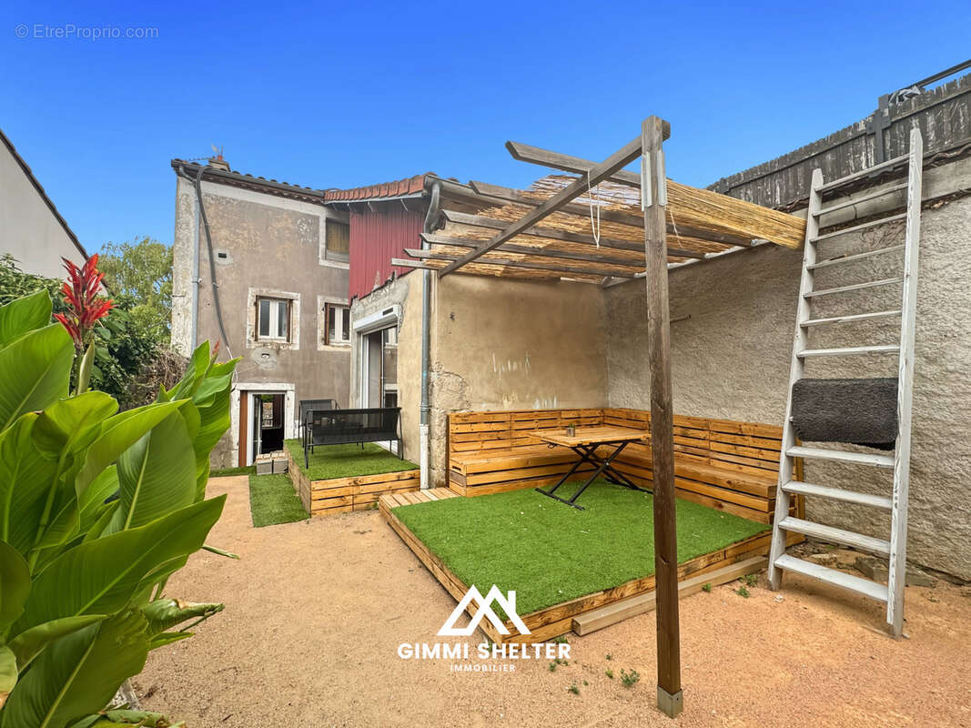 MAISON à La Sauvetat, 4 chambres, grange - photo 12