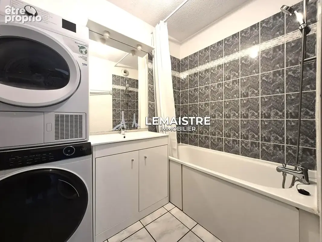 Appartement à vendre  Le Havre  Sainte Marie  1 chambre + bureau  Balcon, ascenseur et stationnement sécurisé - photo 7
