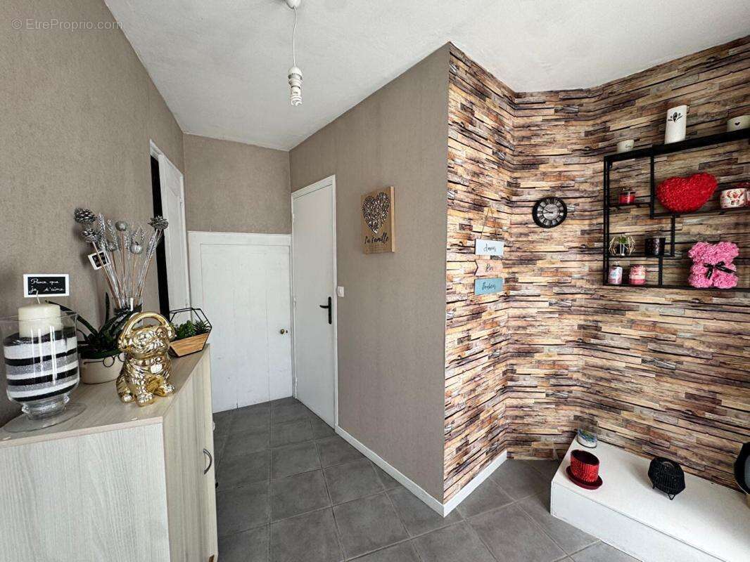 Maison Vignoux Sur Barangeon 3 pièce(s) 69 m2 - photo 5