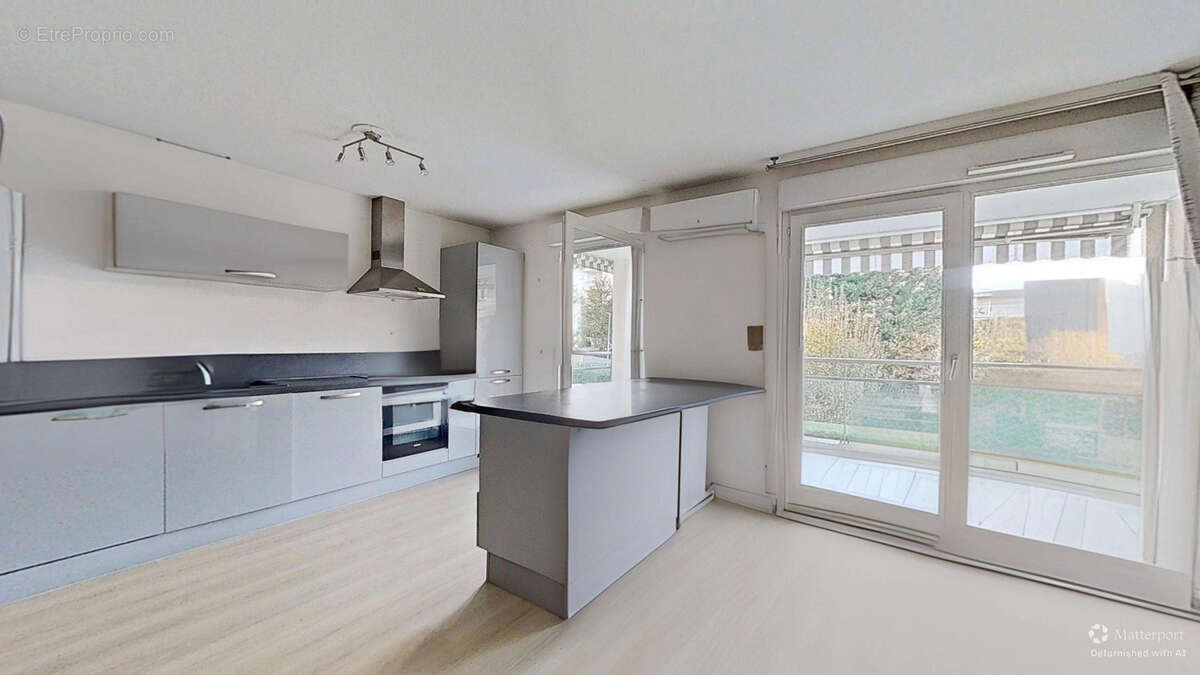 Appartement à SAINTE-FOY-LES-LYON