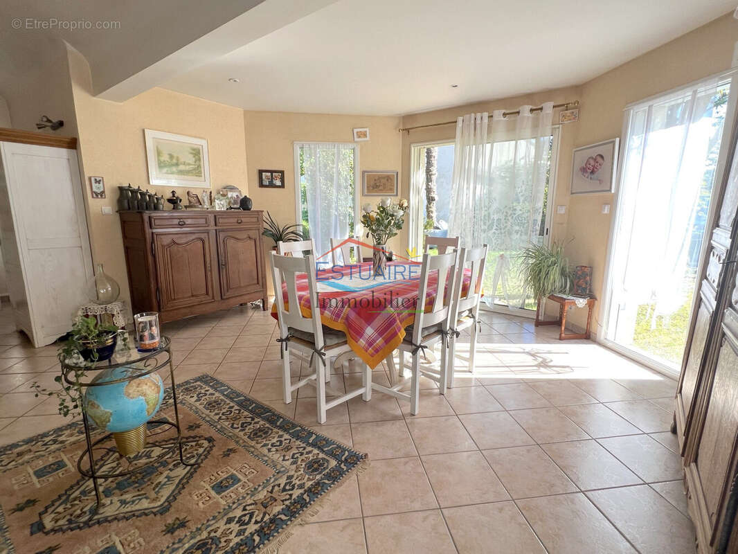 Maison à CORDEMAIS