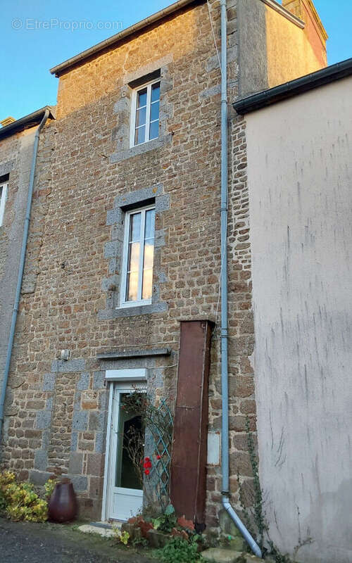 Maison à ATHIS-DE-L&#039;ORNE