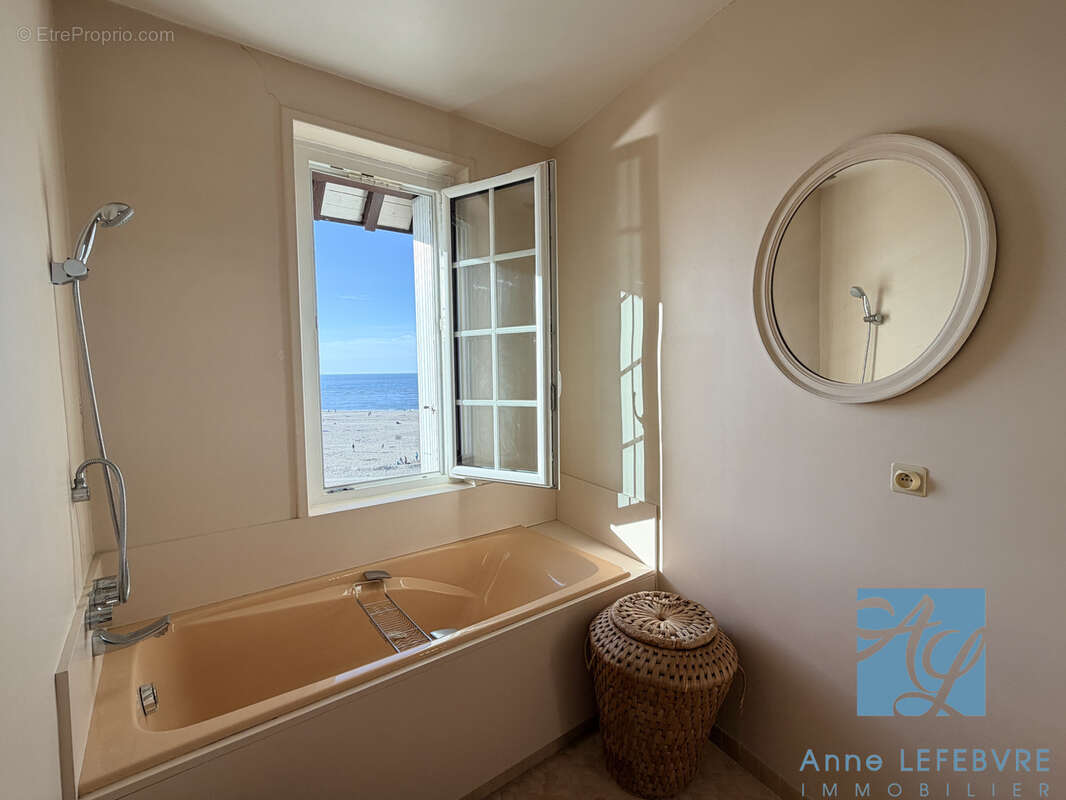 Appartement à TROUVILLE-SUR-MER
