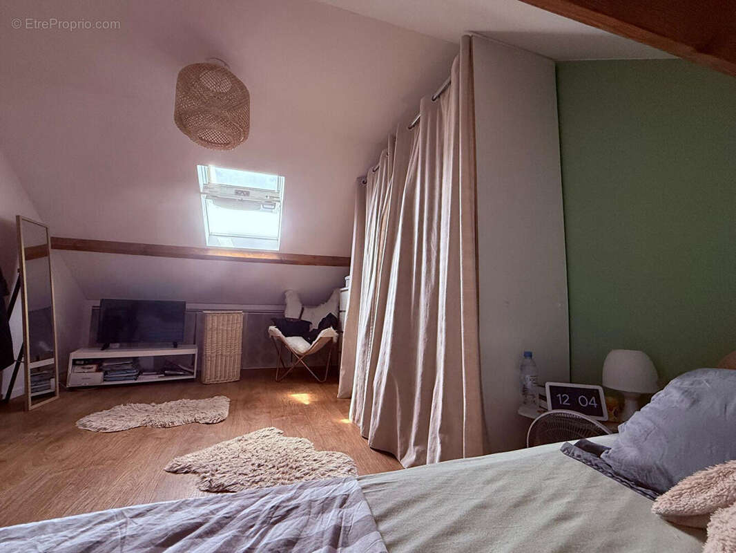 Maison familiale 4 chambres avec sous-sol total - Saint-Soupplets - photo 10