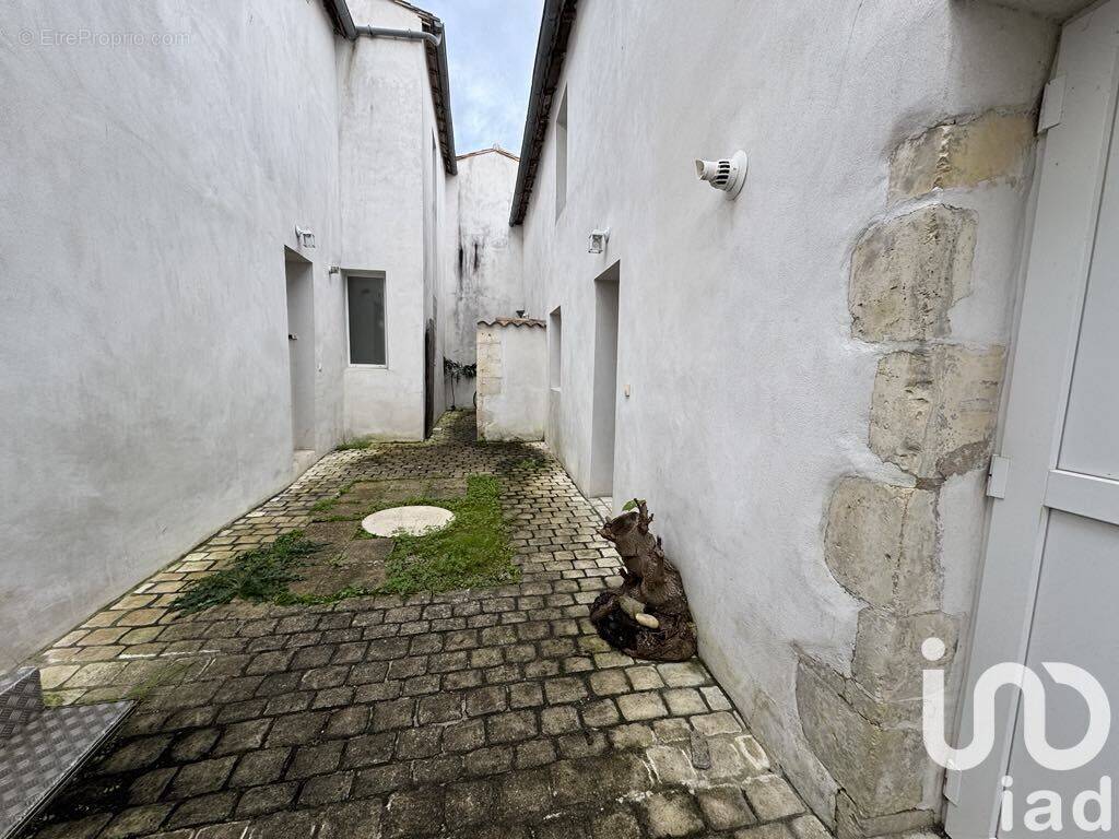 Photo 1 - Appartement à SAINT-MARTIN-DE-RE