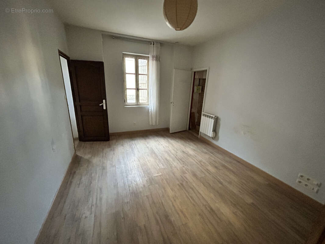 Appartement à EPOISSES
