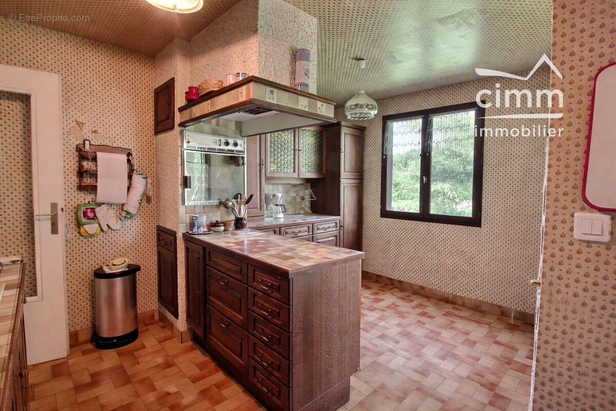 Maison 133 m² à Saint-Simeon-De-Bressieux  - photo 8