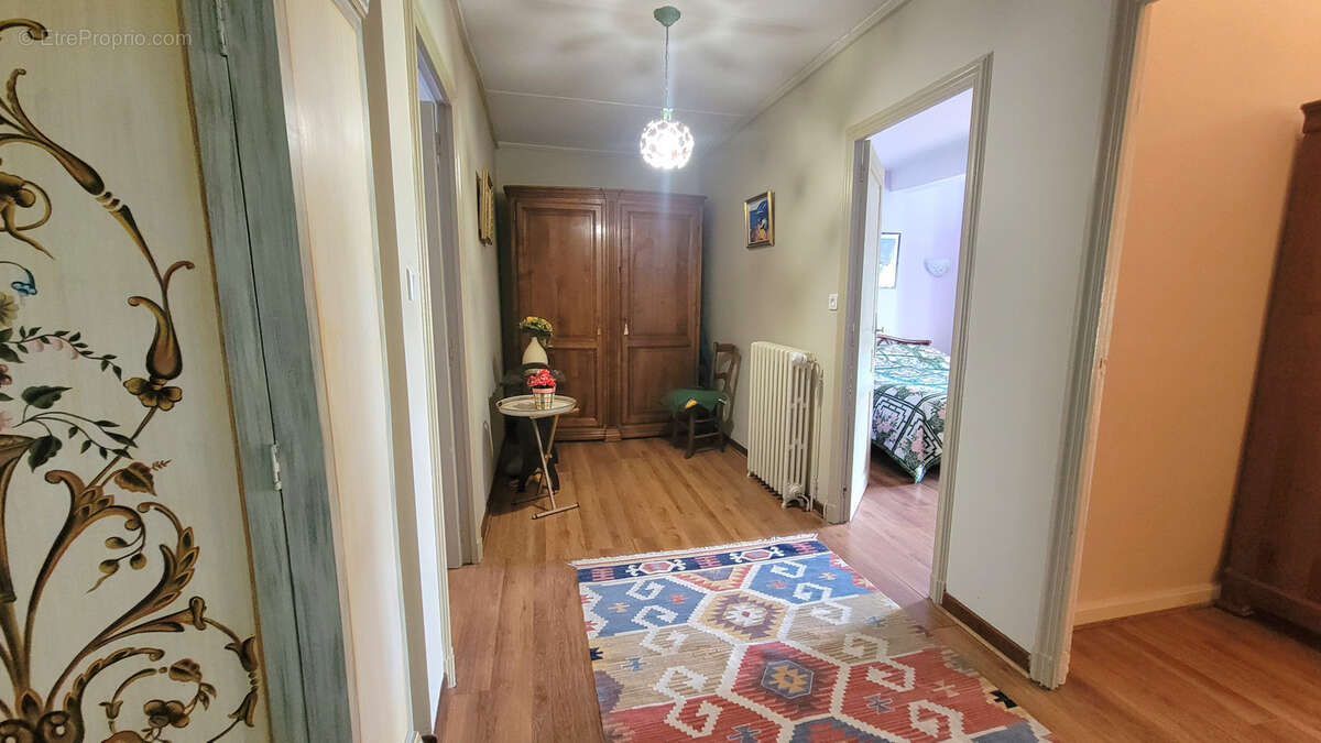 Maison à LEZIGNAN-CORBIERES