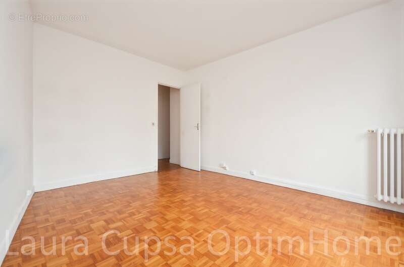 Appartement à BOURG-LA-REINE