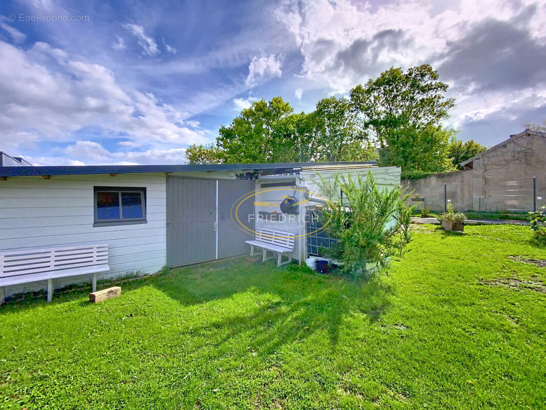 Maison à LEROUVILLE