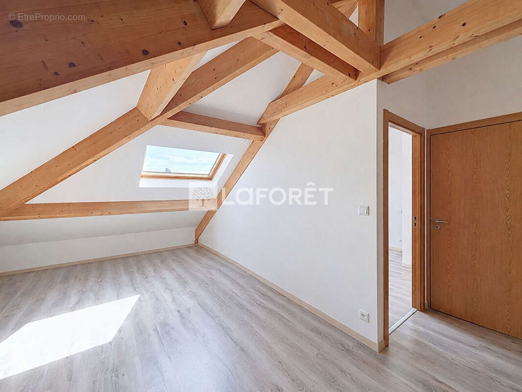 Appartement LINAS, 4 pièces, 81.18 m² - photo 9