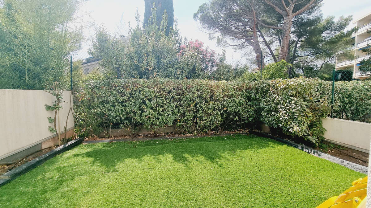 Appartement à SAINT-RAPHAEL