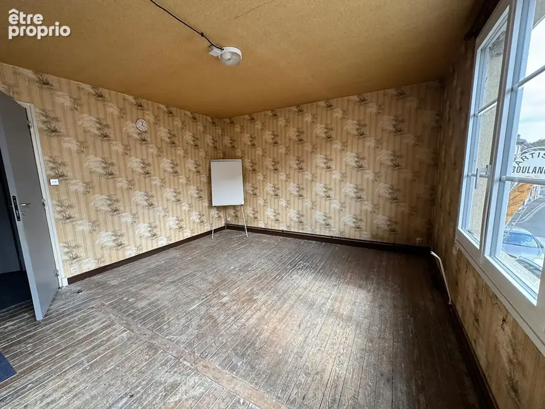 Immeuble Nesle 7 pièce(s) 110 m2 - photo 6
