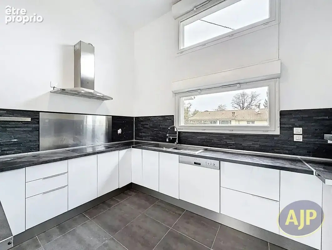 Maison Salles - photo 4