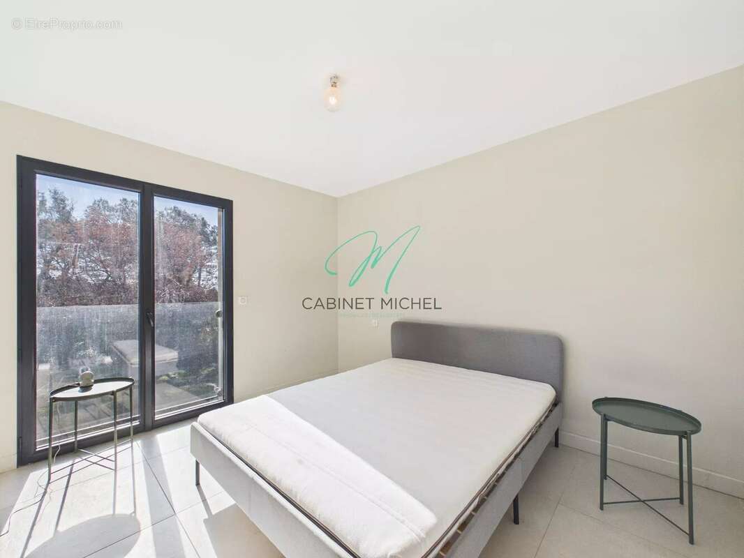 Maison à ROQUEFORT-LES-PINS