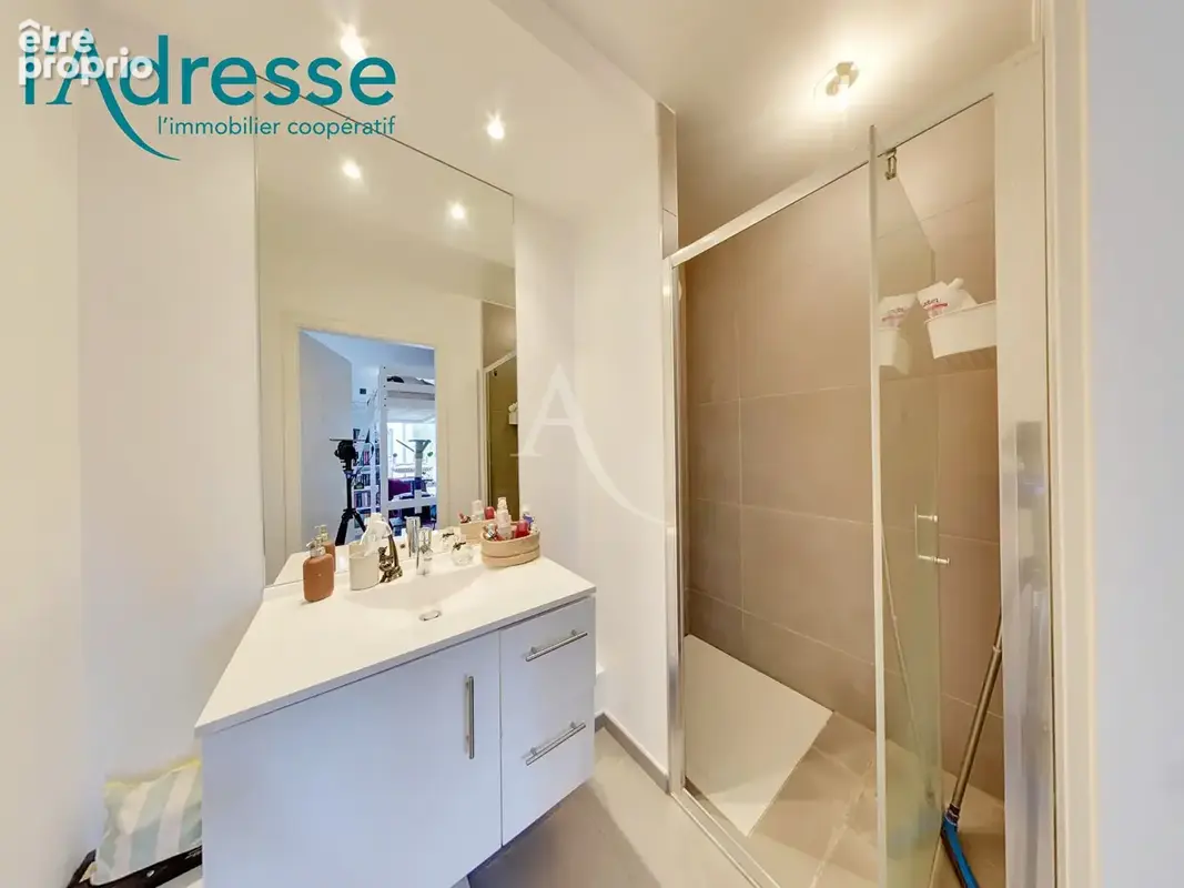 Appartement studio 31m² centre ville + parking sous-sol - photo 5