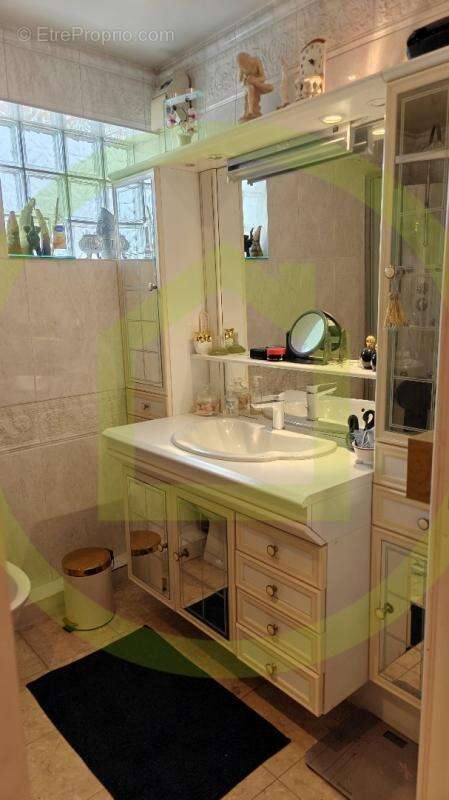 Appartement à AULNAY-SOUS-BOIS