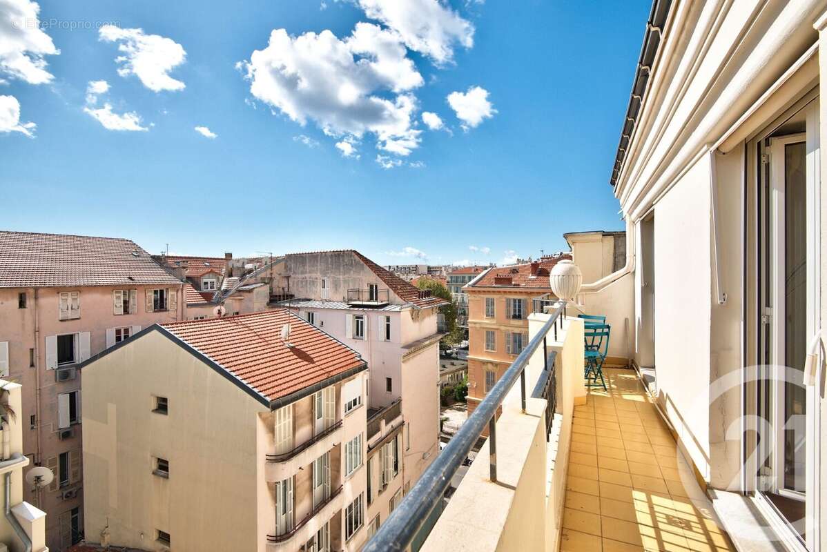 Appartement à NICE