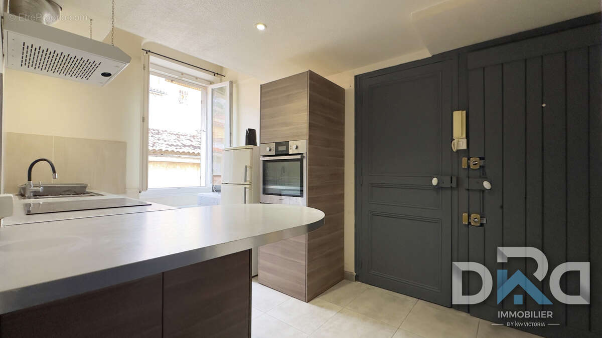Appartement à HYERES
